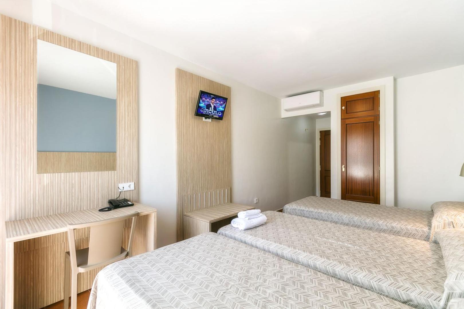 Hotel Galicia Fuengirola Exterior photo