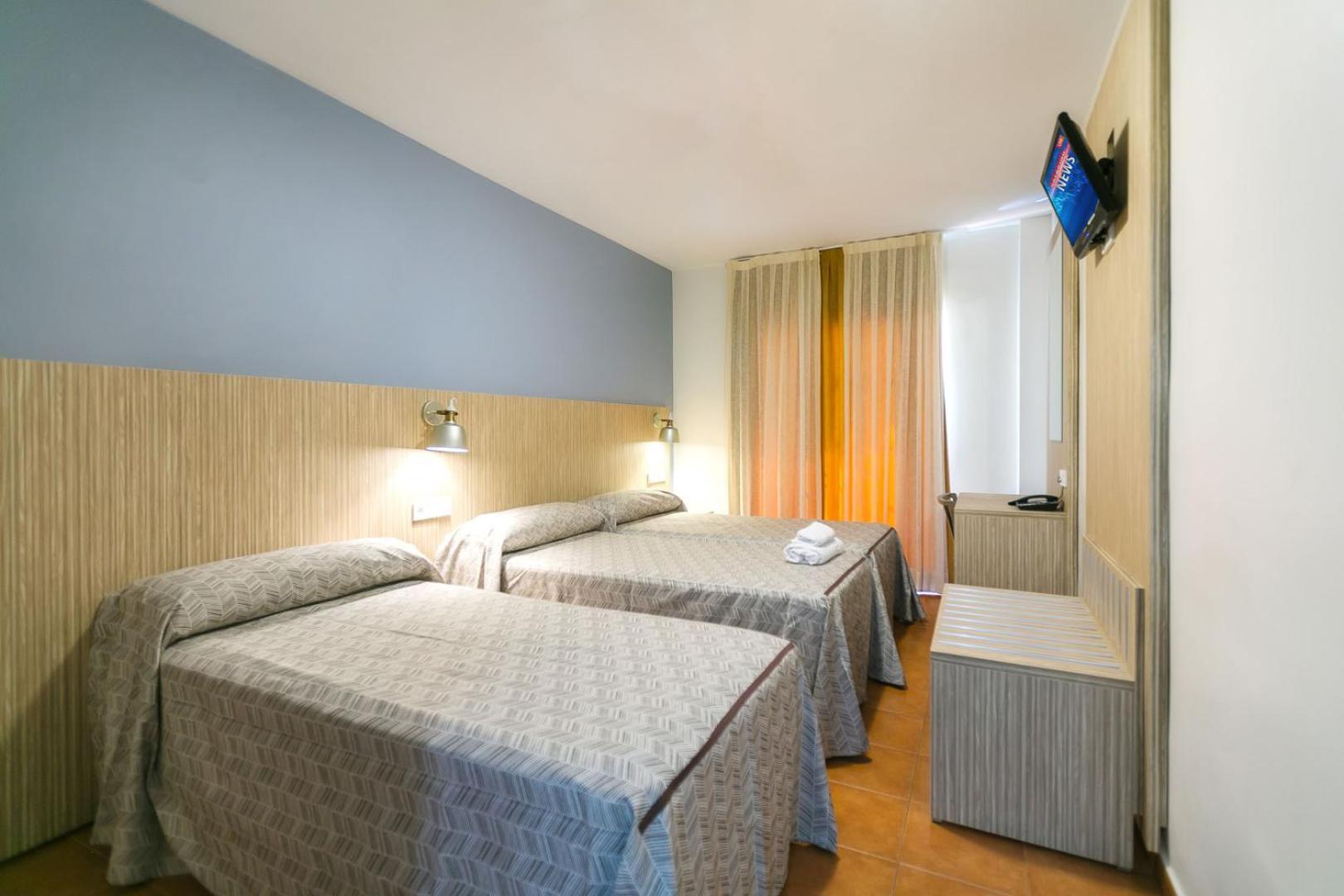 Hotel Galicia Fuengirola Exterior photo