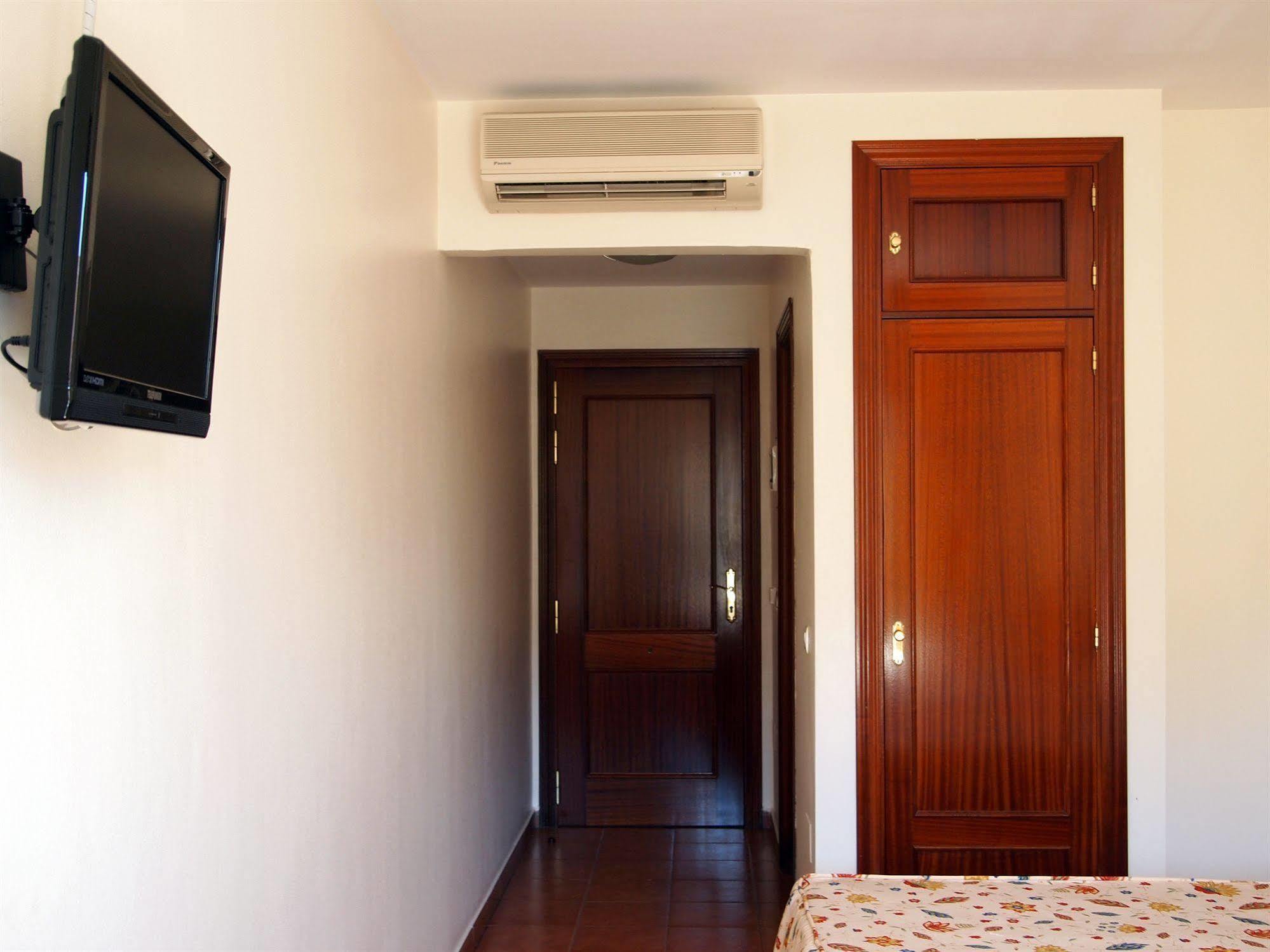 Hotel Galicia Fuengirola Exterior photo